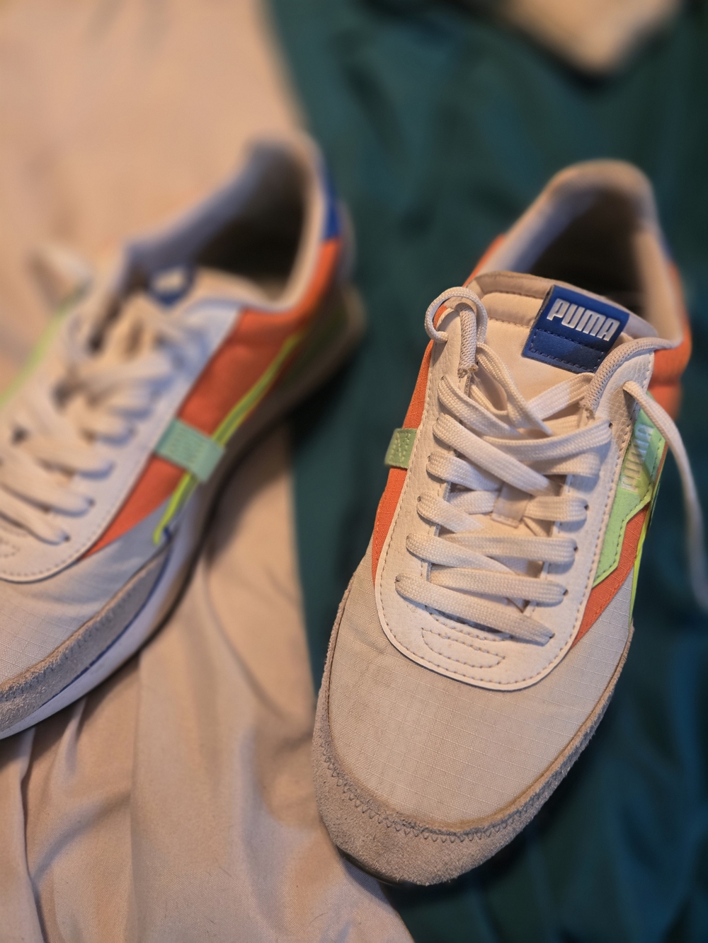 Puma Men’s White & Orange Retro Runner Sneakers, Worn 1x